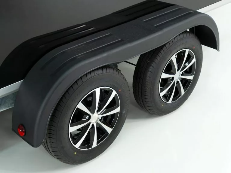 Variant Kofferanhänger Black Edition H:188 2,0t – Bild 5