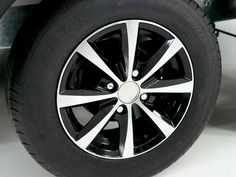 Variant Kofferanhänger Black Edition H:188 2,0t – Bild 6