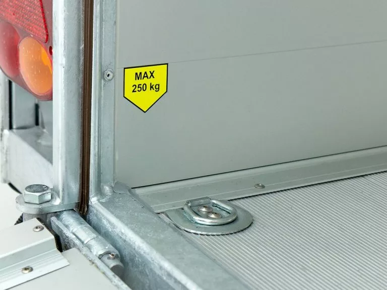 Debon Kofferanhänger Cargo H201 2,6t|Alu|Polybug|Tür|schwarz – Bild 10
