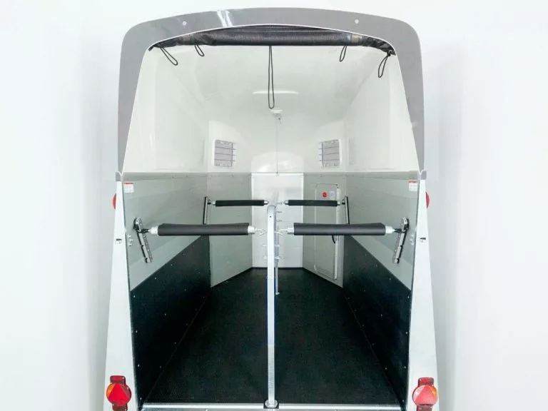 Humbaur Pferdeanhänger XANTHOS 2400|silber – Bild 5
