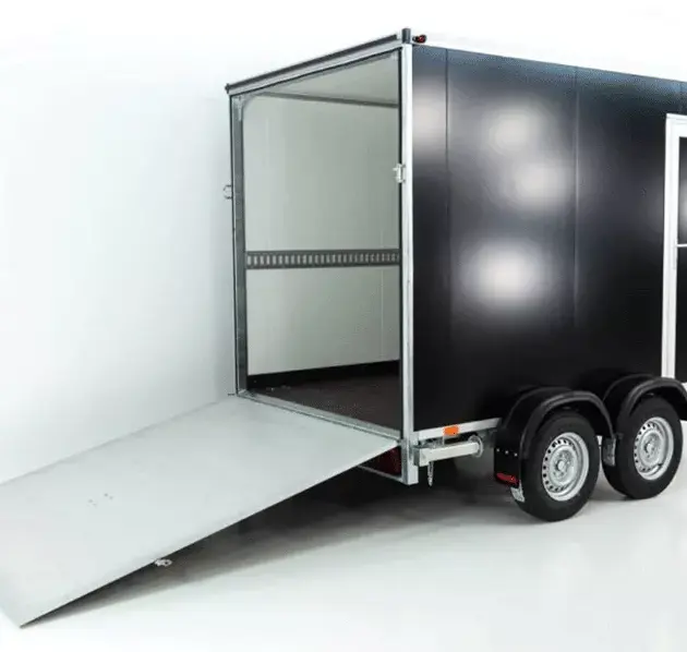 Vezeko Kofferanhänger VK Sandwich Black 2,7t|Rampe|Tür|Schräge
