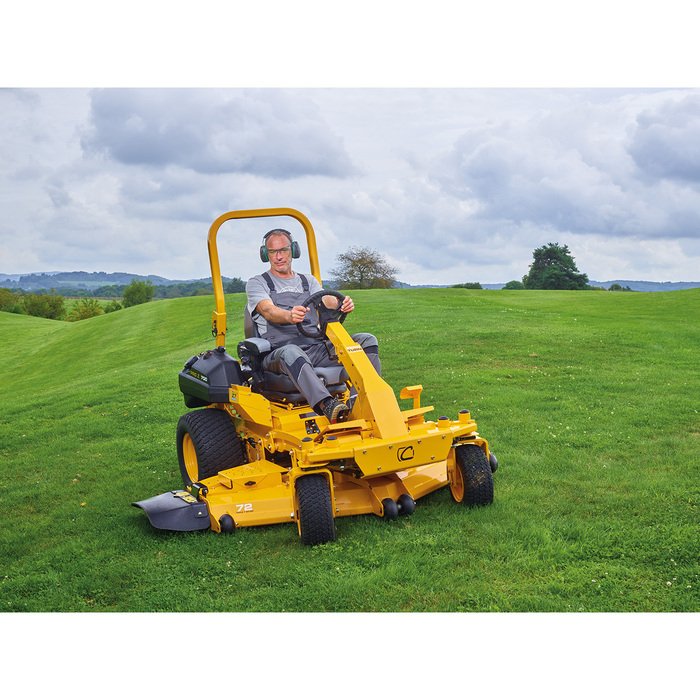 CUB CADET Z7 183 Zero-Turn Aufsitzmäher – Bild 3