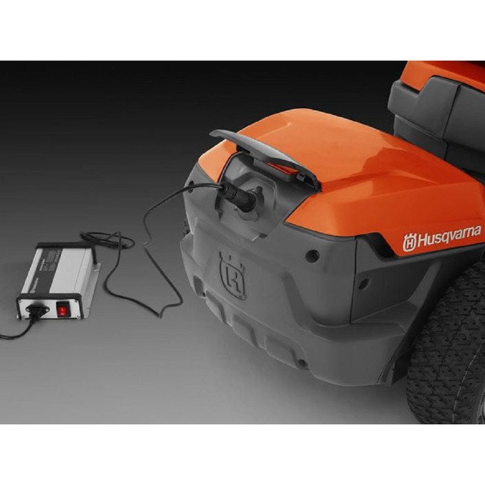 HUSQVARNA R 112iC Akku-Aufsitzrasenmäher Inkl. Mähdeck Combi 85 – Bild 4