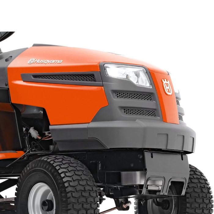 HUSQVARNA TC 138L Rasentraktor inkl. Winterpaket 120 Plus – Bild 2