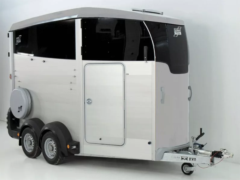 Ifor Williams Pferdeanhänger HBX 511|neues Modell|silber