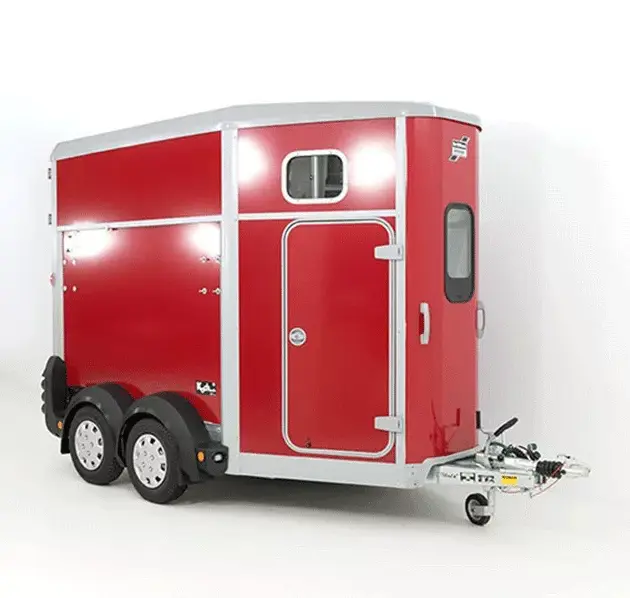 Ifor Williams Pferdeanhänger HB506|Sattelkammer|rot