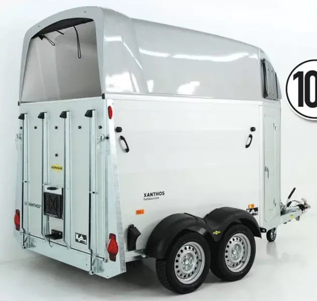 Humbaur Pferdeanhänger XANTHOS 2400|silber|Sattelkammer