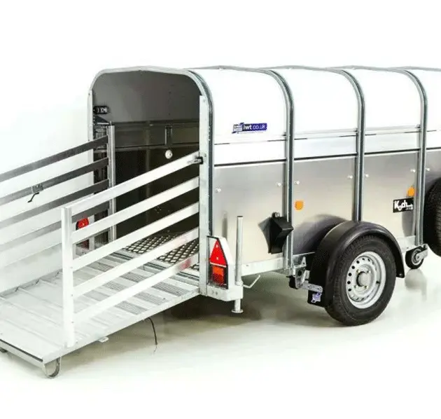 Ifor Williams Schaf-und Kälberanhänger P8G 124x250cm Höhe:115 1,4t