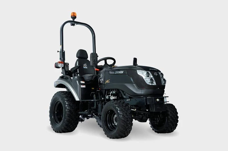 Solis Kompakttraktor 26 HST Panther Sondermodell in Schwarz Grundmaschine ohne Bereifung – Bild 13